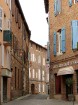 Albi ir senā bīskapa pilsēta, kas atrodas Tulūzā (Francija). Gandrīz visas tās ēkas ir celtas no sarkana ķieģeļa. Slavenākā no tām ir Sainte-Cécile ka 4