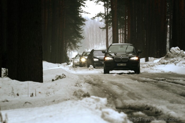 Travelnews.lv redakcija testē BMW Alpina modeļus sporta kompleksā 333. Foto: Juris Ķilkuts, www.fotoatelje.lv 92149