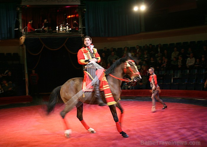 Rīgas Cirkā līdz 19.05.2013 redzama izrāde 