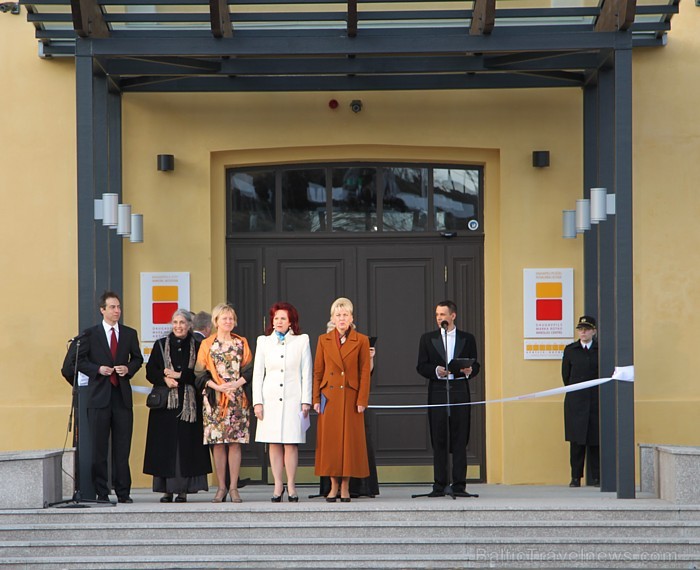 2013. gada 24. aprīlī tika atklāts Daugavpils Marka Rotko mākslas centrs - www.rothkocenter.com 92777