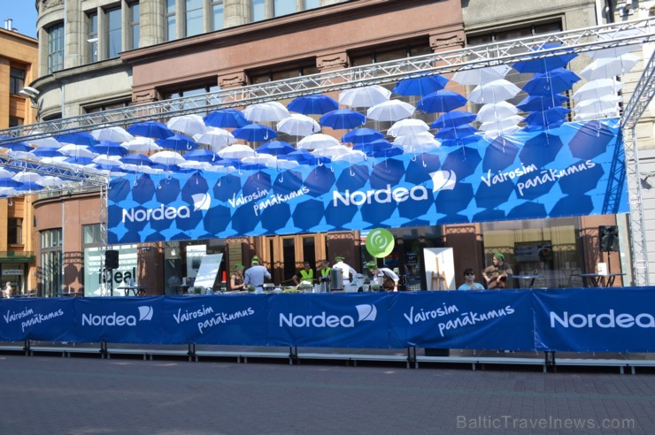 Nordea Rīgas maratona dalībnieku vidū bija redzams arī Atpūtas centra Lido kolektīvs, kam 19.05.2013 maratons bija liels notikums, jo uzņēmumam šī bij 94552