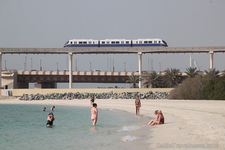 Travelnews.lv apmeklē Dubaijas luksus viesnīcas pludmali. Foto sponsors:  www.goadventure.lv 95129