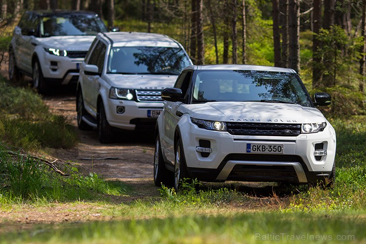 Travelnews.lv izmēģina jaunos Land Rover 95203