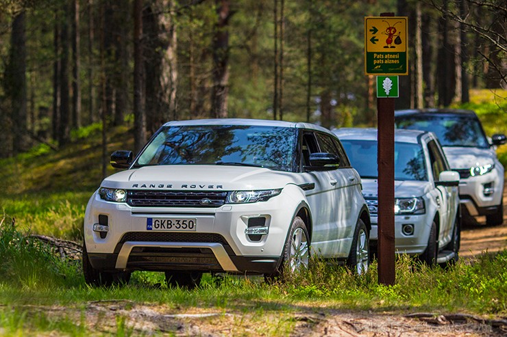 Travelnews.lv izmēģina jaunos Land Rover 95204