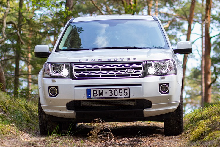 Travelnews.lv izmēģina jaunos Land Rover 95210