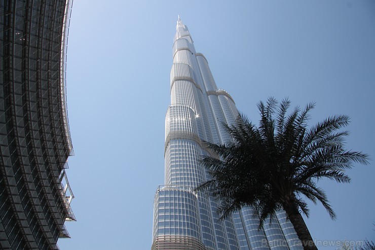 Travelnews.lv apmeklē pasaules augstāko celtni - Burj Khalifa (828 metri), ko atklāja 4.02.2010 Dubaijā. Foto sponsors:  www.goadventure.lv 95218