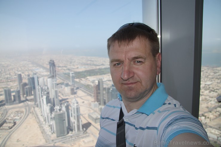 BalticTravelnews.com direktors Aivars Mackevičs apmeklē pasaules augstāko celtni Burj Khalifa 95230