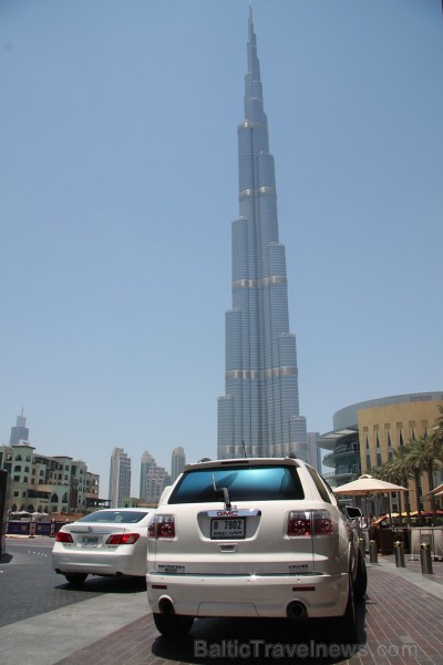 Pasaules augstāko celtne - Burj Khalifa (828 metri). Foto sponsors:  www.goadventure.lv 95241