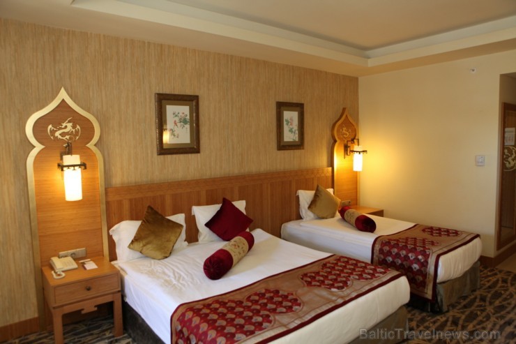 ROYAL DRAGON HOTEL 5* UAI (SIDE) – arī viesnīcas numuriņos... Foto sponsors: www.goadventure.lv 96148