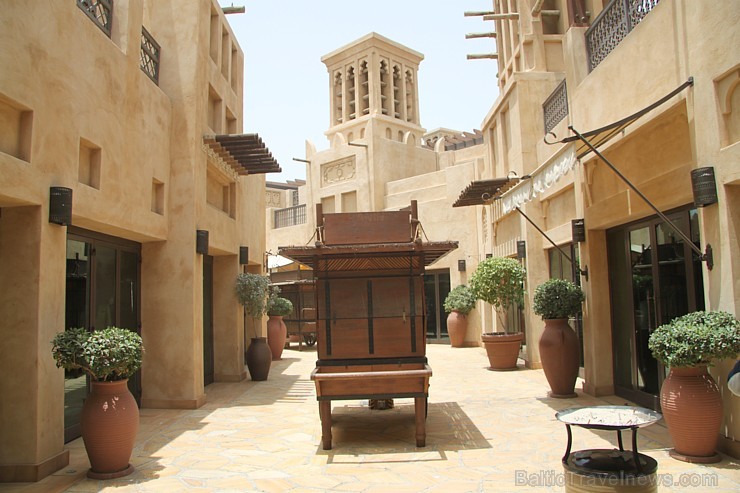 Travelnews.lv apmeklē greznu viesnīcu kompleksu Dubaijā - «Madinat Jumeirah Resort». Foto sponsors: www.GoAdventure.lv 96174