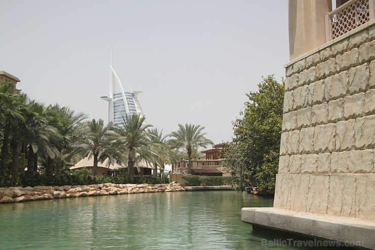 Travelnews.lv apmeklē greznu viesnīcu kompleksu Dubaijā - «Madinat Jumeirah Resort». Foto sponsors: www.GoAdventure.lv 96188
