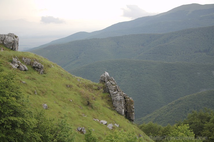 Travelnews.lv apmeklē Šipkas pāreju Balkānu kalnos. Foto sponsors: www.goadventure.lv 96757
