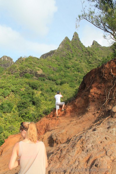 Kalnu taka, kas atrodas uz Kauai salas - Havaju salas. 2013. gada pavasarī Travel Time devās grupu braucienā uz ASV Rietumu krastu un Havaju salām. Fo 97152