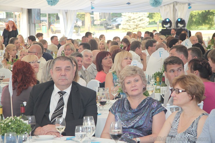 Biznesa augstskola «Turība» 5.07.2013 svinēja 20 gadu jubileju ar lielu vērienu - www.turiba.lv 98424