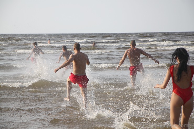 Blondīnu festivāls «Go Blonde 2013». Foto sponsors: www.hoteljurmala.lv 99395