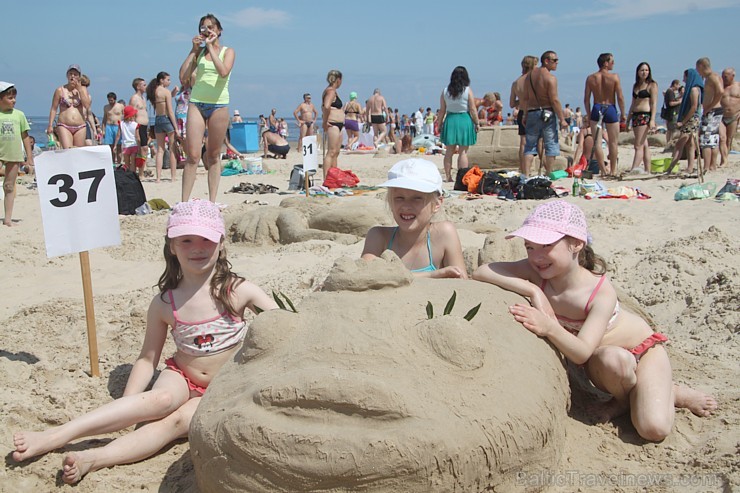 Kūrortpilsēta Jūrmala ir Latvijas pludmales tūrisma vizītkarte. Foto sponsors: www.tourism.jurmala.lv 99971