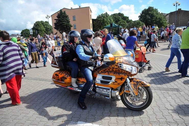 Ventspilī no 19. līdz 21. jūlijam norisinājās KURLAND BIKE MEET 2013. Foto: www.ventspils.lv 100553