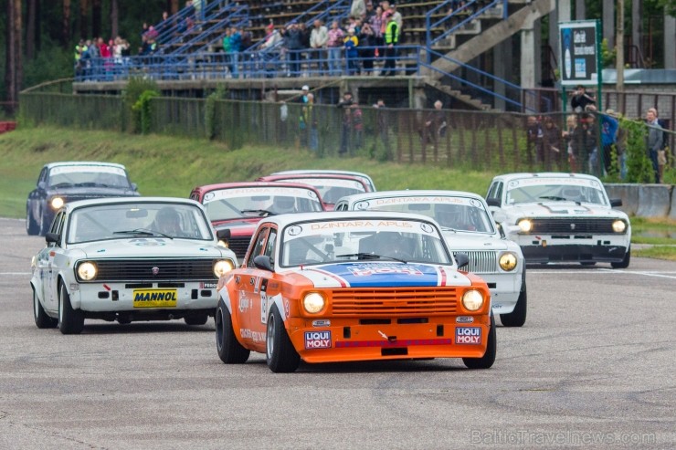 Aizvadītas retro automobīļu sacensības «Motormuzeja kauss 2013» 100953