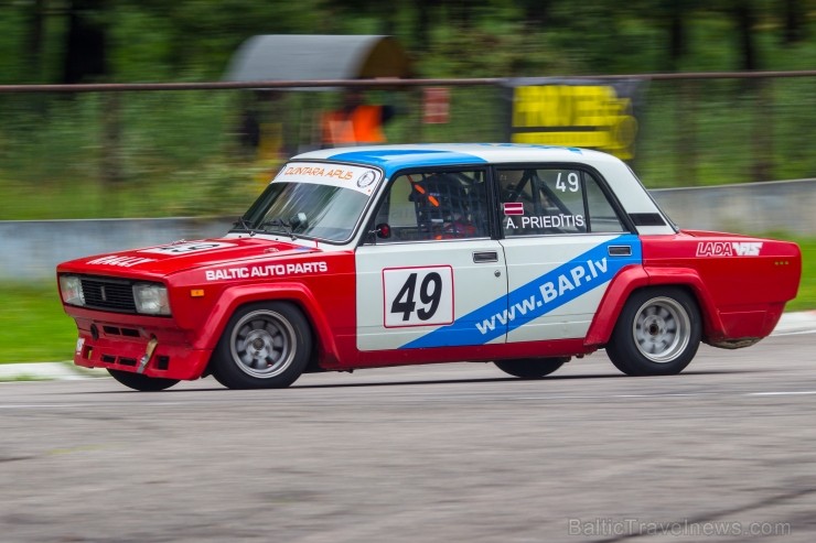 Aizvadītas retro automobīļu sacensības «Motormuzeja kauss 2013» 100974