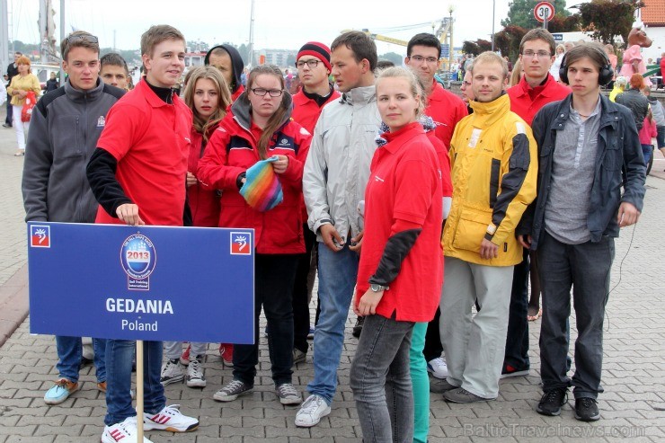 Starptautiskās burukuģu un jahtu regates The Tall Ships Races 2013 dalībnieki pirms došanās uz Rīgu ieradās Ventspilī, kur tos varēja apskatīt Ostas i 101388