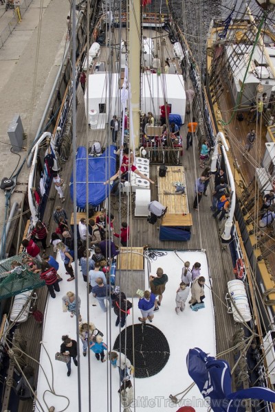 «The Tall Ships Races» pirmās dienas aktivitātes Rīgā pulcē tūkstošiem apmeklētāju 101557