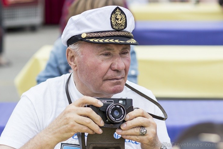 «The Tall Ships Races» pirmās dienas aktivitātes Rīgā pulcē tūkstošiem apmeklētāju 101568