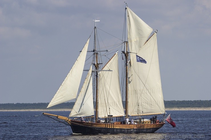 Ar buru parādi noslēdzas regates «The Tall Ships Races 2013» Rīgas posms 101826