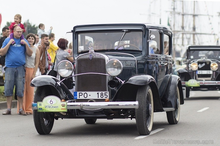 Norisinājies ikgadējais klasisko spēkratu pasākums Retromance 2013 101934