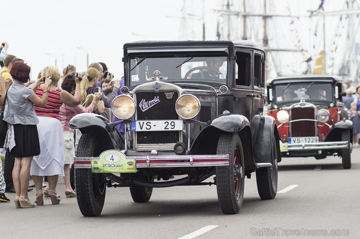 Norisinājies ikgadējais klasisko spēkratu pasākums Retromance 2013 101935