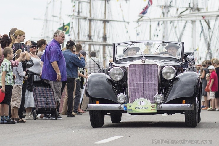 Norisinājies ikgadējais klasisko spēkratu pasākums Retromance 2013 101940