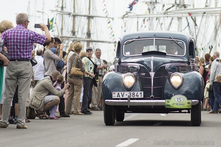 Norisinājies ikgadējais klasisko spēkratu pasākums Retromance 2013 101943