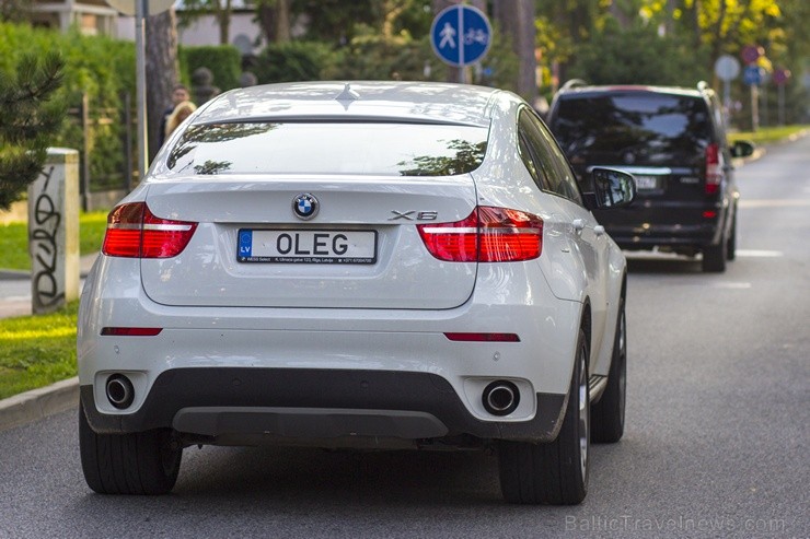 Konkursa «Jaunais vilnis» dalībnieku un apmeklētāju auto parks pārsteidz ikvienu 102160