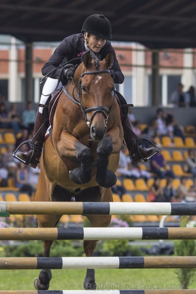 Kleistos norisinājies Pasaules kausa posms jāšanas sportā šķēršļu pārvarēšanā 102719