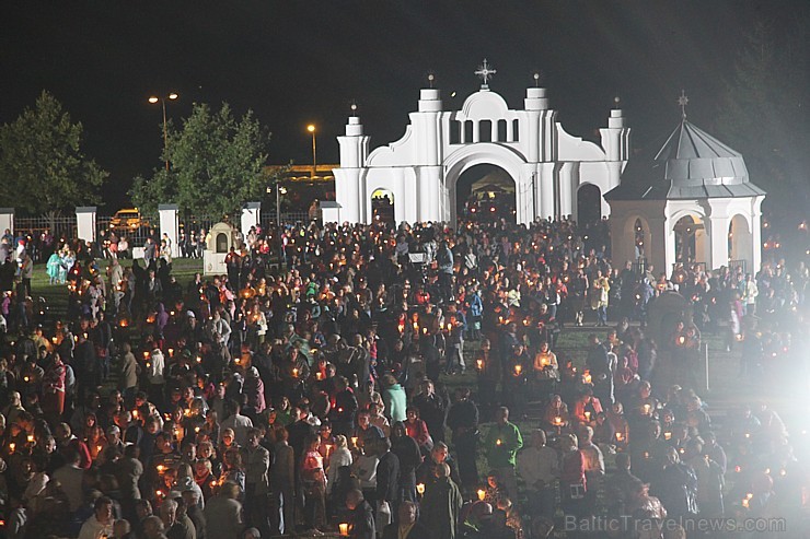 Svētās Jaunavas Marijas debesīs uzņemšanas svētki Aglonā 14.08.2013 - Tautas Krusta ceļš 103230