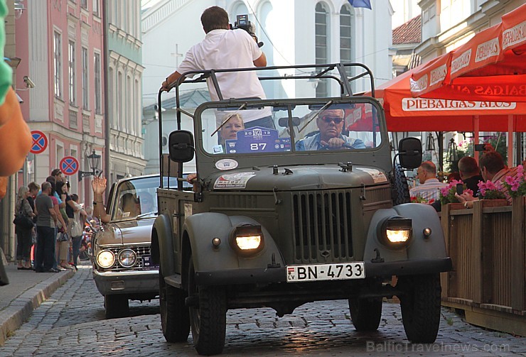 17.08.2013 Rīgas svētku ietvaros norisinājās gada lielākais seno spēkratu salidojums «Rīga Retro 2013». Foto sponsors: www.grandpalaceriga.com 103482