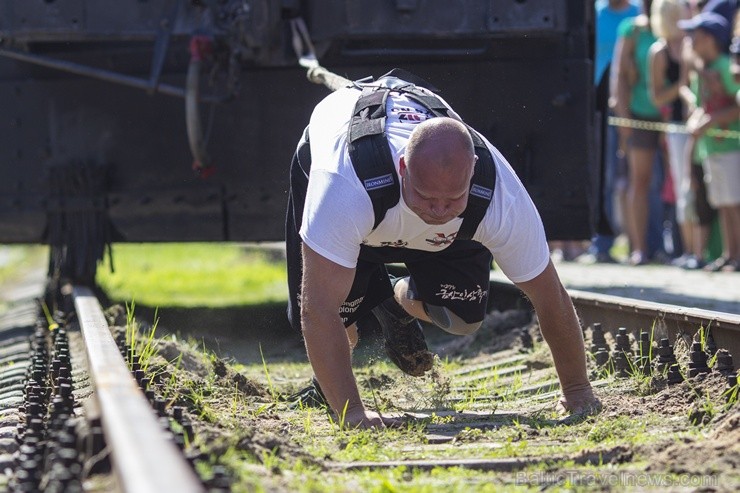 Latvijas Dzelzceļa vēstures muzejā norisinājās Latvijas čempionāts smaguma vilkšanā 103533