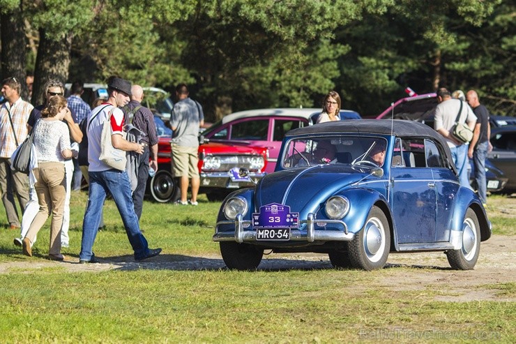 «Rīga Retro 2013» dalībnieki viesojas Latvijas Etnogrāfiskajā brīvdabas muzejā 103595