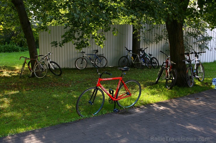 Pateicoties trenerim Ernestam Pūcem un citiem domubiedriem, velobrauciens tika atjaunots 1995. gadā, bet kopš 2000. gada to organizē Igo Japiņa sporta 104136