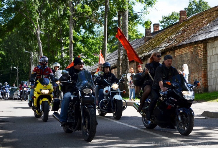 Vasaras izskaņā, 24. augustā, Krāslavas pilsētas estrādi pārņēma svētku noskaņa. Un ne velti! Jo te notika otrais Rudo saiets. Foto: www.visitkraslava 104294