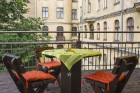 Balso par viesnīcas «Art Hotel Laine» restorāna vasaras terasi šeit: www.travelnews.lv 48