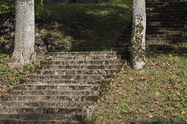 Mazsalacas skolēni ikdienu pavada Valtenberģu muižā 105971