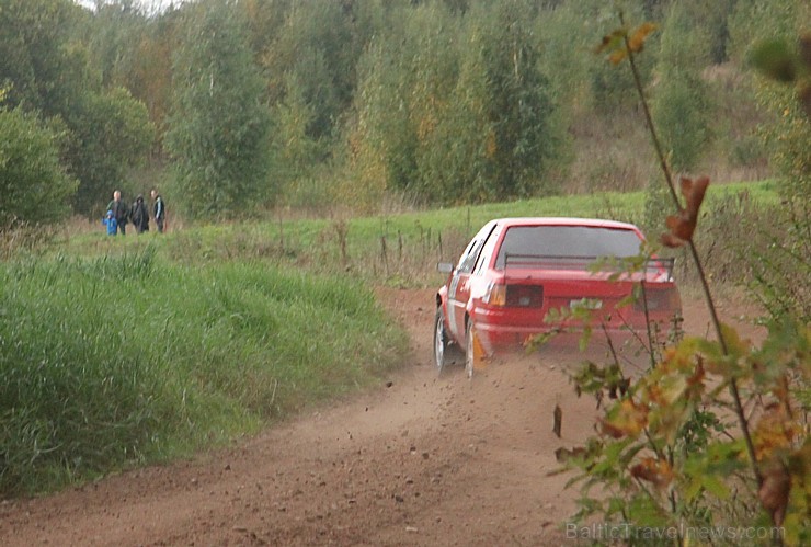 Leģendārais ātrumposms Kārļos pulcē Latvijas rallija čempionāta dalībniekus 21.09.2013. Vairāk informācijas - www.tourism.cesis.lv 106271