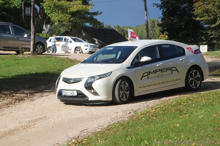 Latvijas «Gada auto 2014» pretendents: Opel Ampera 106778