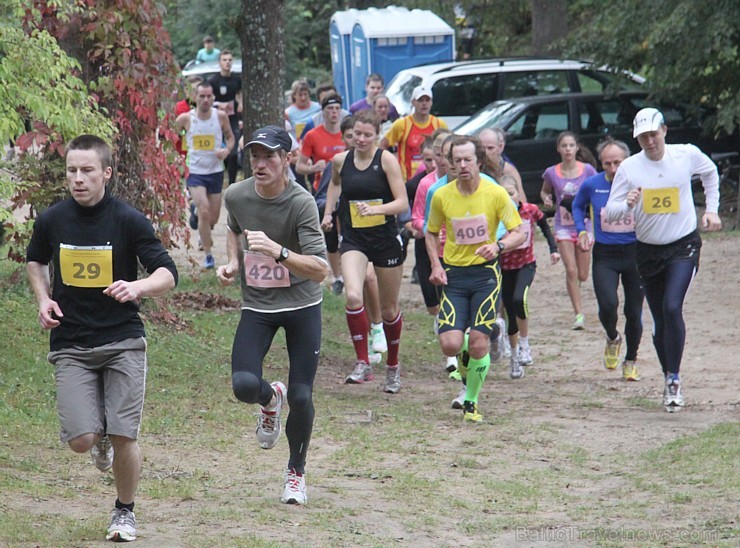 Ogres novada balvu izcīņa garo distanču skriešanā «Lazdukalnu kross 2013», kas notika 29.09.2013 - www.LatvijasCentrs.lv 106855