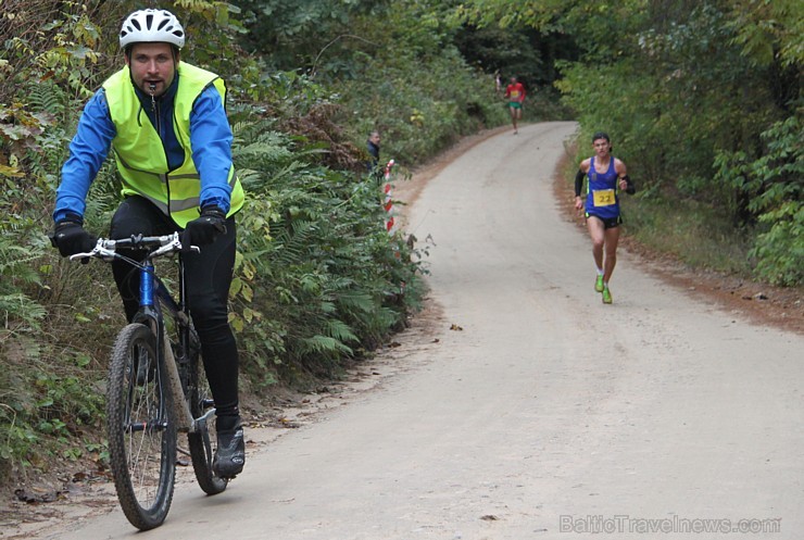 Ogres novada balvu izcīņa garo distanču skriešanā «Lazdukalnu kross 2013», kas notika 29.09.2013 - www.LatvijasCentrs.lv 106860