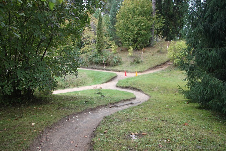 Dendroloģiskais parks Lazdukalns Ogrē - www.LatvijasCentrs.lv 106933