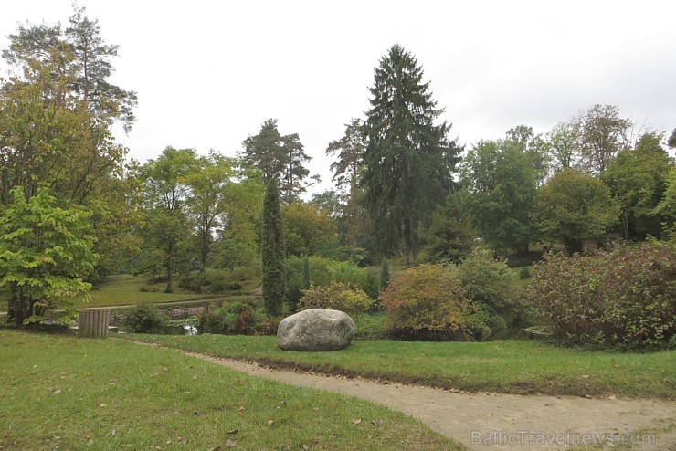 Dendroloģiskais parks Lazdukalns Ogrē - www.LatvijasCentrs.lv 106936