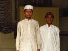 Divi mācekļi Multanas Eidgah mošejā. Vairāk par ceļojumu - www.impro.lv 5