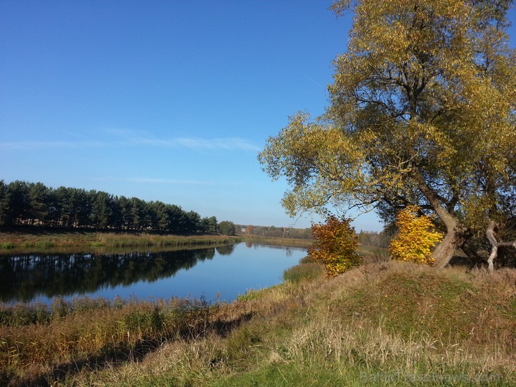 Ventspils TIC iesaka doties Zelta rudens ekskursijā par Ventspils novadu. Maršruts: Ventspils- Vārve- Zūras- Vendzavas- Zlēkas- Piltene- Landze- Vents 107610