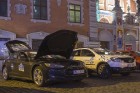 Rātslaukumā ieradušies elektromobiļu rallija Sanktpēterburga – Montekarlo dalībnieki 2